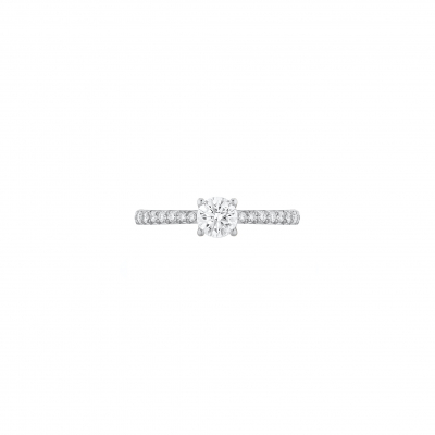 Solitaire 4 griffes ""C"" de Courbet pavé or blanc 18K et diamant de synthèse - Courbet