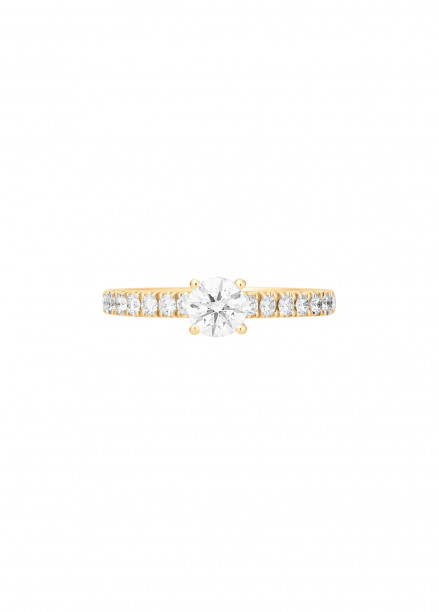Bague solitaire quatre griffes - Or jaune 18K (2,20 g), diamants 0,10 ct - Courbet