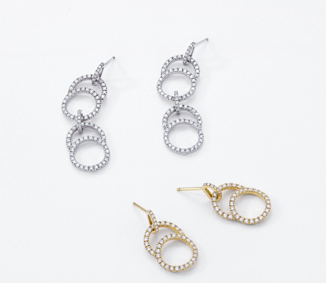 Boucles d'oreilles pendantes CELESTE pavées double en or blanc 18K recyclé et diamants de synthèse - Courbet - Vue 3