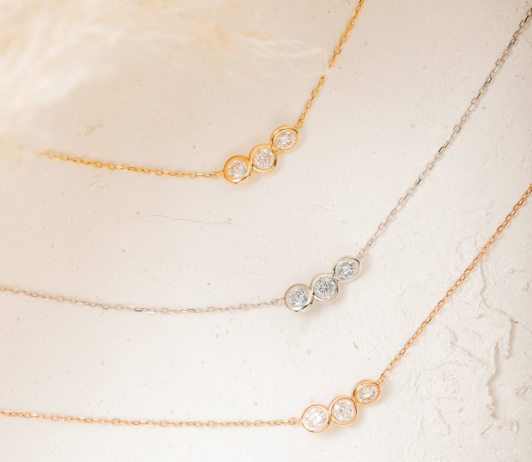 Collier 2 COURBET en or jaune 18K (2,00g) - diamants synthétiques - Courbet - Vue 4