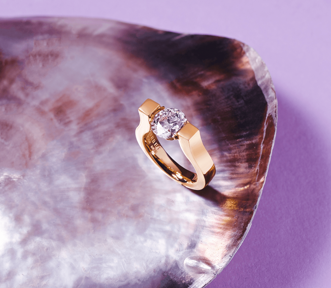 Bague Icone - Or jaune 18K (8,00 g), diamant - NM