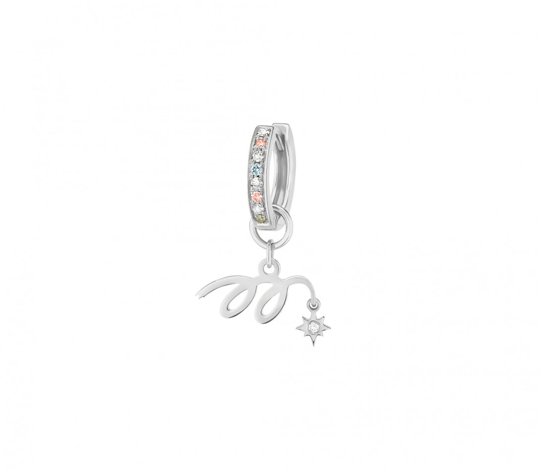 Mono boucle d’oreille créole MARZIA X COURBET « M » en or blanc - packshot 1 - Courbet